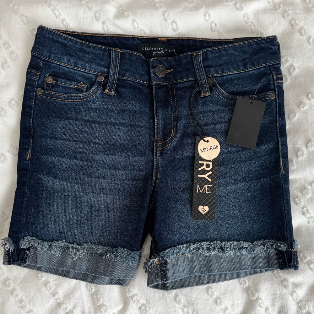 Celebrity Pink Indigo Mid-Rise Denim Shorts with Contrast Stitching